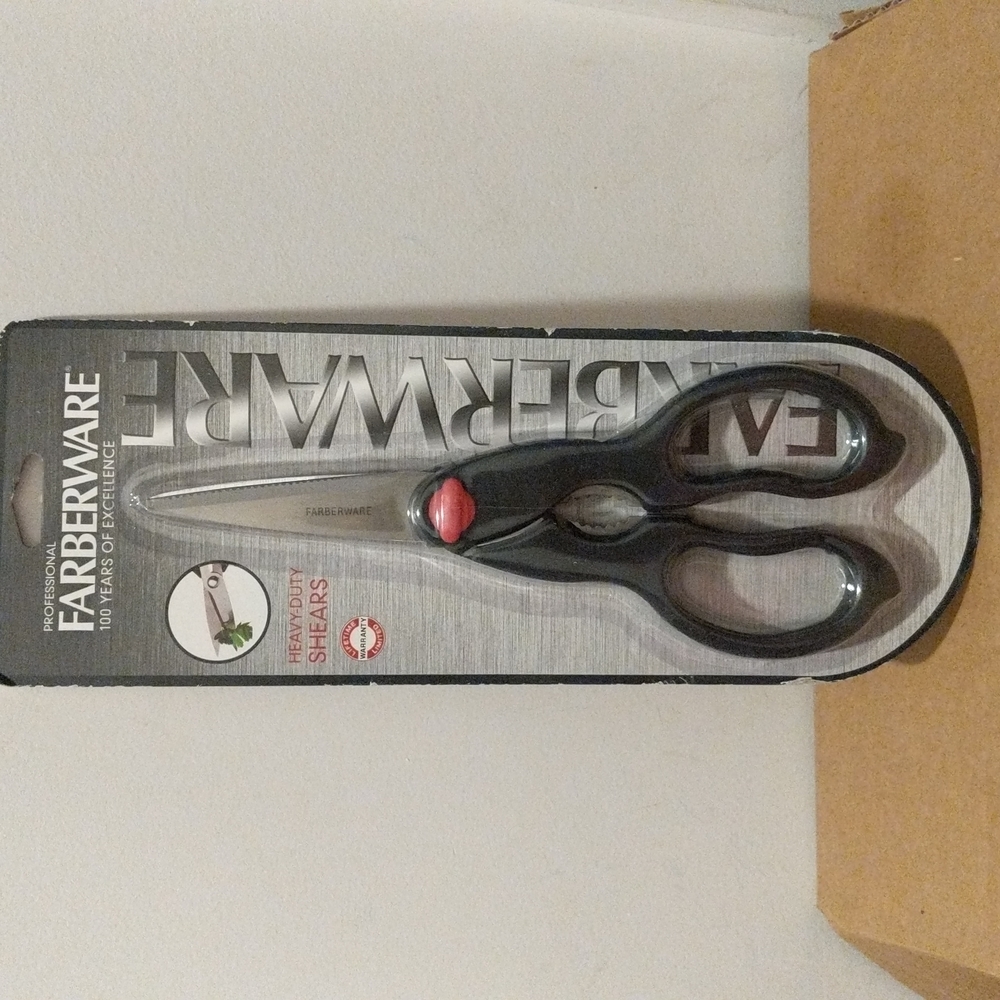 FARBERWEAR PROFESSIONAL HEAVY DUTY KITCHEN SHEARS SCISSORS - OPEN BOX ITEM